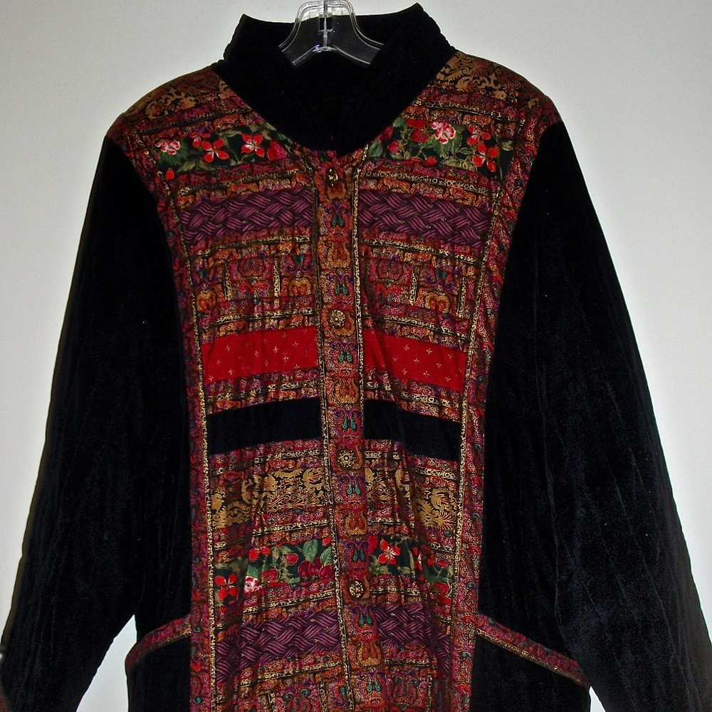 SUTTLES & SEAWINDS WOMEN'S QUILTED BLACK CORDUROY JACKET COLORFUL FRONT SIZE M-L